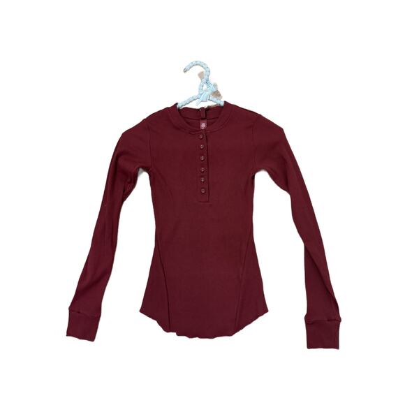 SKIMS Size XXS Cotton Rib Long Sleeve Henley Sangria Ribbed Shirt NWT - Picture 3 of 5